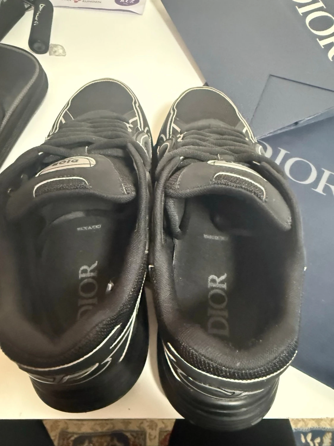 Svarta Dior sneakers med vita detaljer - 2