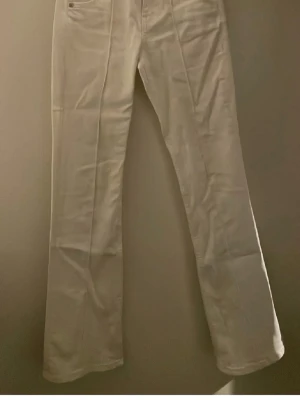 Bershka vita bootcut jeans - Vita bootcut jeans 