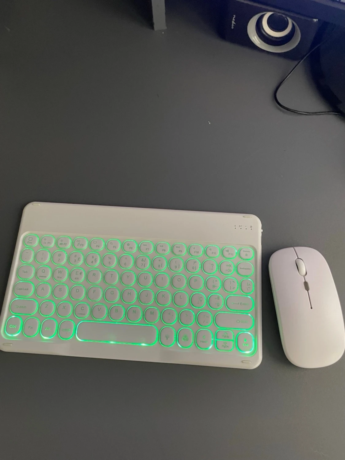 Trådlös keyboard och mus - 3