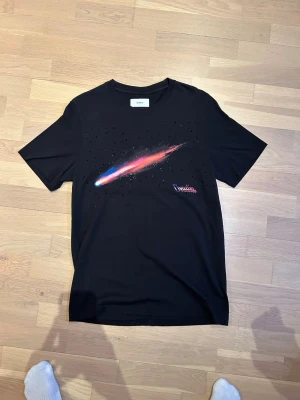 Ovadia & sons NewYork - rhinestone shooting star t-shirt - Regular fit, om något lite lång