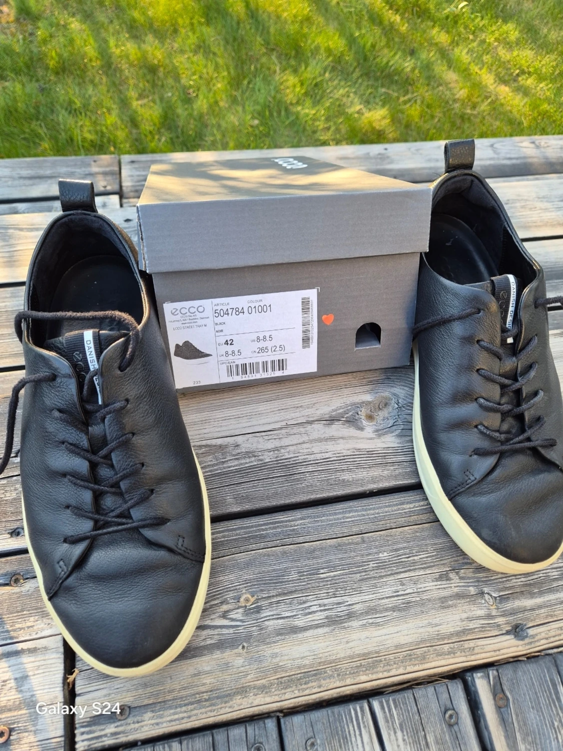 Svarta ECCO sneakers i läder - 1