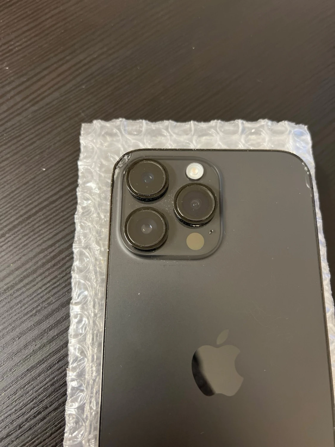 iPhone 14 Pro max  svart med trippelkamera - 1