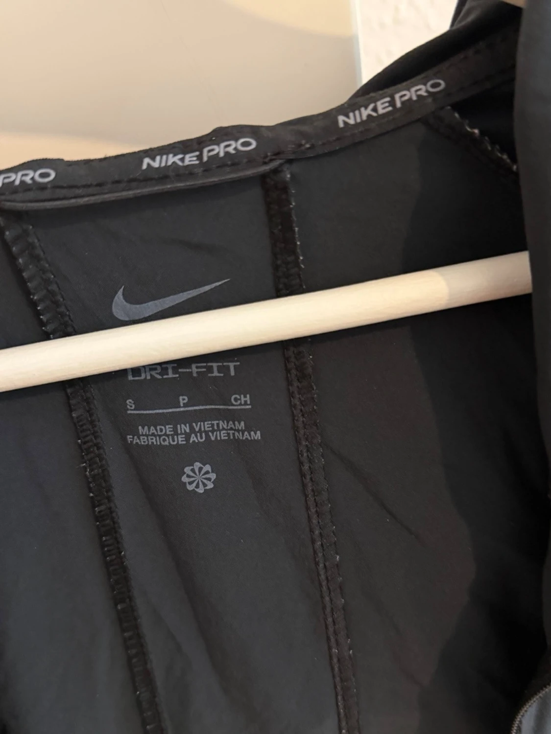 Svart Nike vindjacka med huva - 1