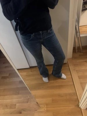 Gina tricot jeans - Skriv för fler bilder💕