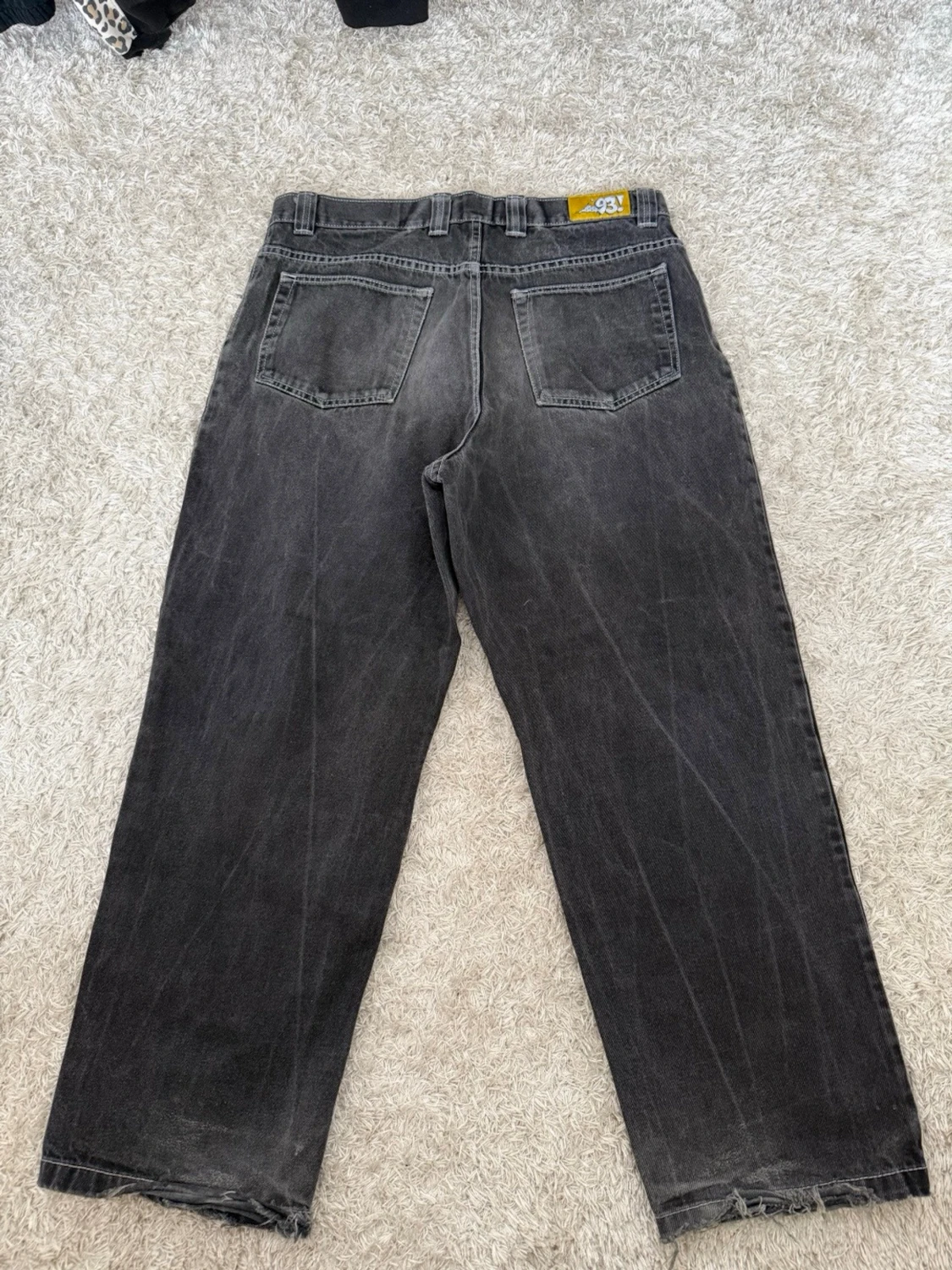 Svarta baggy jeans från 90 Degrees polar - 1