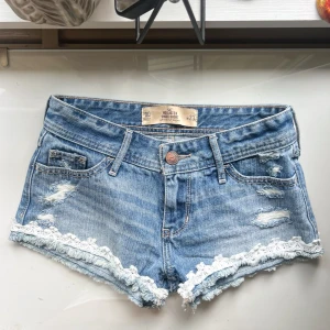 Shorts - Midjemått: 34cm rakt över 💗