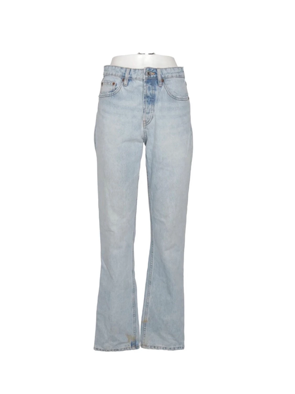 Ljusblå raka jeans med hög midja
