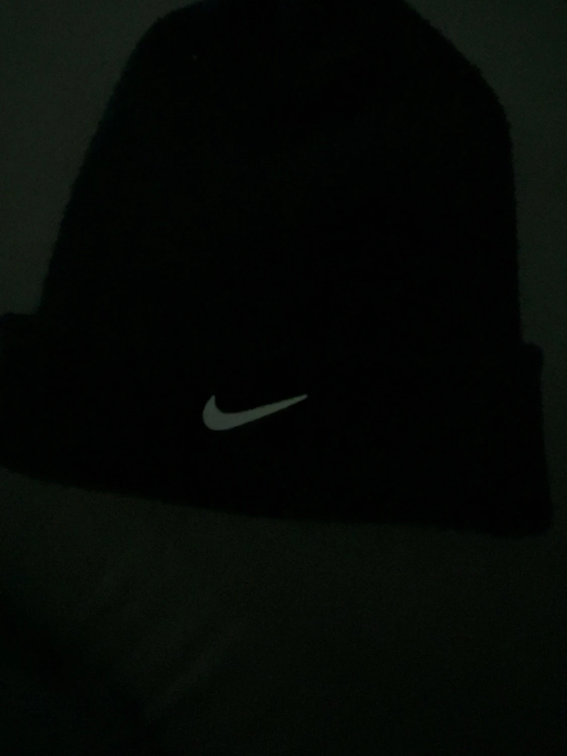 Svart mössa från Nike