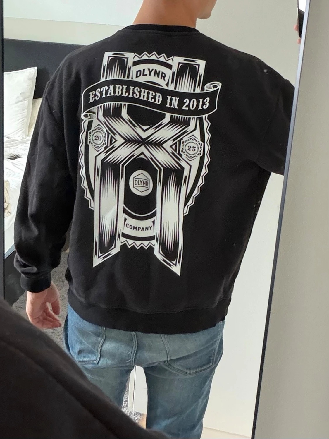 Svart sweatshirt från DOLLY NOIRE - 2