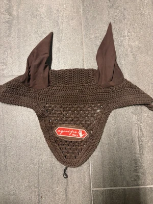Equipe huva - Brun Equipe huva, one size, fint skick, 