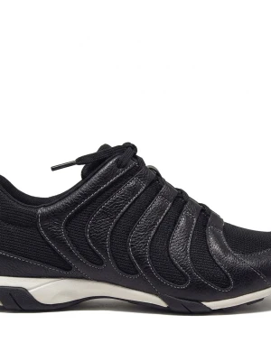 Brand New Hush Puppies Leather Sneaker Speed stl 41-25cm.o.p 799kr - Hush Puppies  Founded in 1958, Hush Puppies recognized the need for comfortable shoes – for the workweek and the weekend. Our basset hound, the Hush Puppies dog has a become a globally recognized icon, and our comfy flats, loafers, and slip-ons have become solutions for sore feet, aka “barking dogs.” While we continue to innovate comfort, we also present flats for women, loafers for women and men’s shoes in bright and unusual colors, as well as traditional neutrals. You’ll still find men’s oxfor