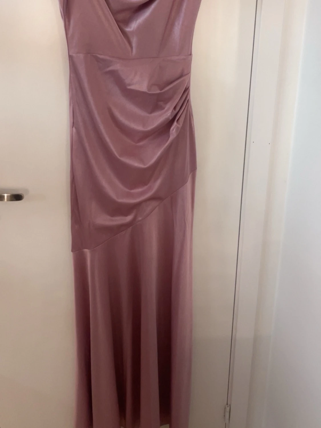 Rosa balklänning  - 1