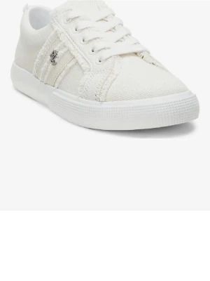 Vita sneakers från Ralph lauren - SÖKER dessa skor i storlek 39/40💞 hör av er! Gärna o mycket bra skick eller aldrig använda! Tack💞