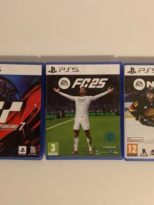 PS5 spel: Gran Turismo 7, FC25, NHL25 - Säljer tre PlayStation 5-spel Gran Turismo 7, FC25, NHL25, typ spelat FC25, knappt använda