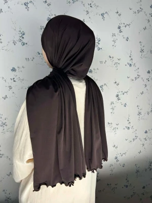 Premium Jersey hijab  - Jag har flera färger av premiumjersey och jerseytyg. Om du är intresserad, vänligen kontakta mig. Priset för en hijab är 135kr 