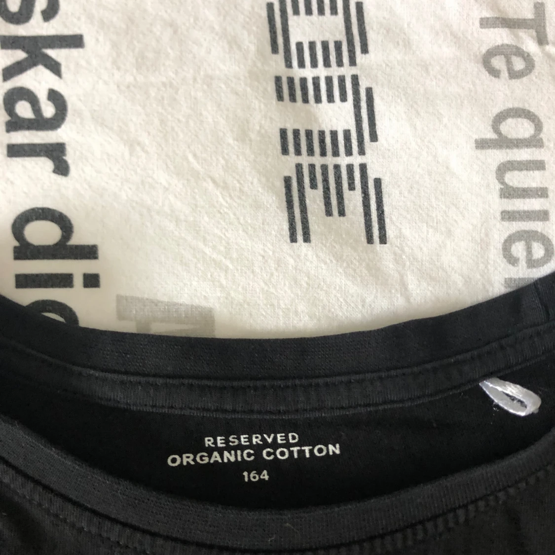 Svart T-shirt, Weekend, Storlek 164 - 2