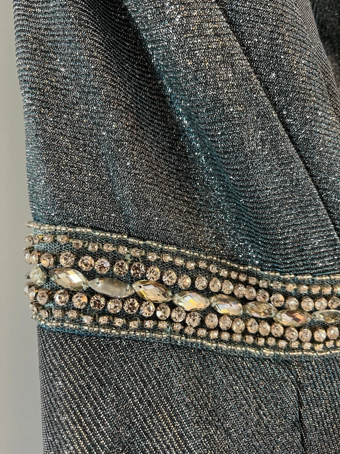 Silvrig balklänning  - 4