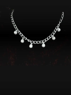 Halsband med pärlor - Halsband med droppformade pärlor halsbandet är rostfritt och justerbart 🩷🥰