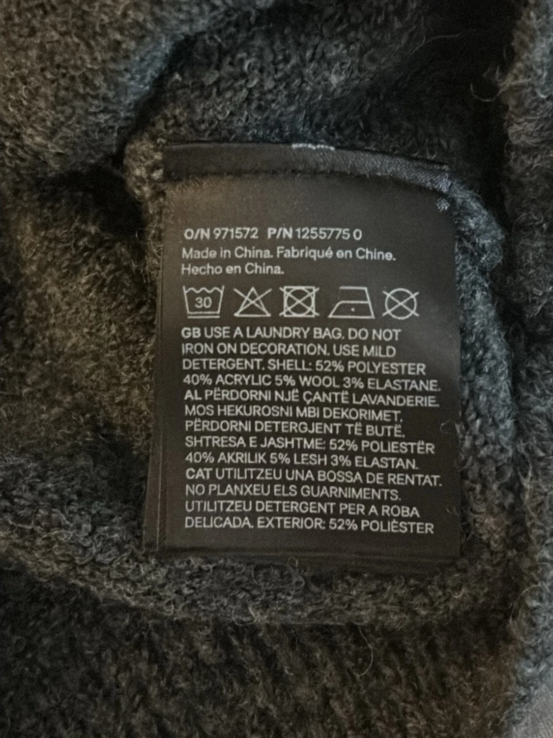 Mörkgrå kofta med strass från H&M - 2