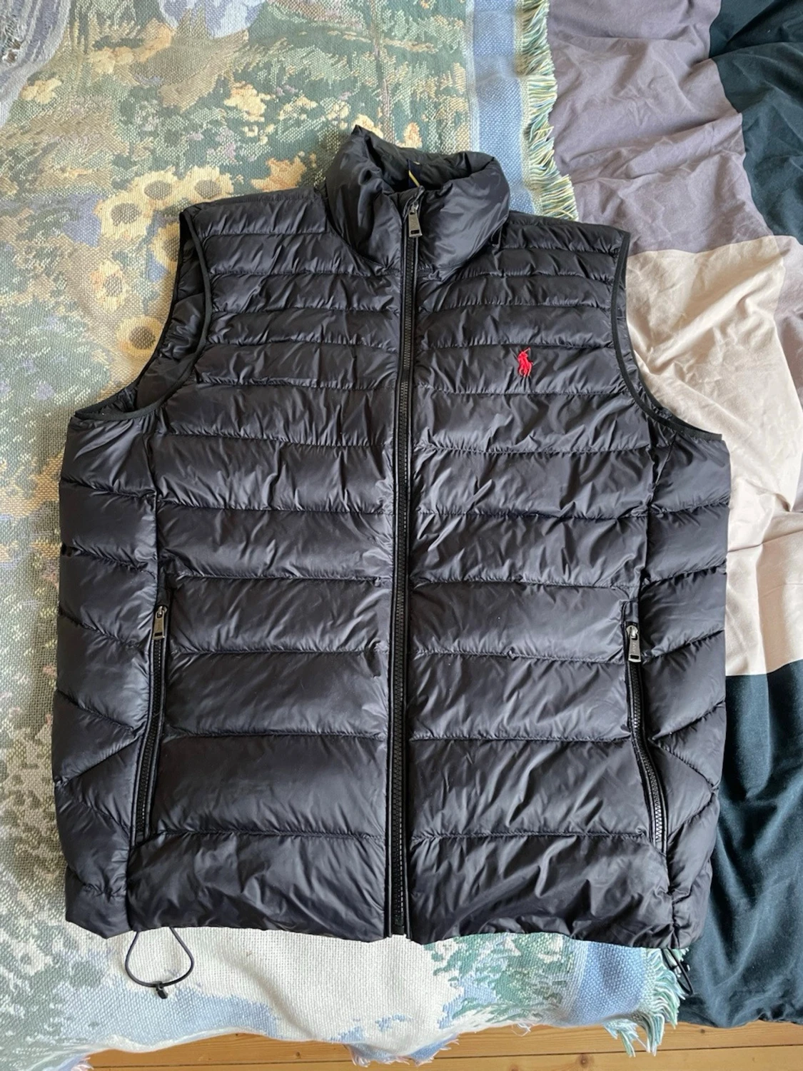 Svart dunväst från Ralph Lauren