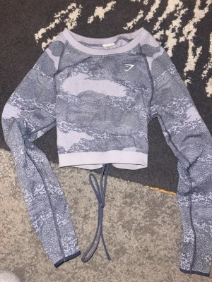 Gymshark topp - Snörning bak