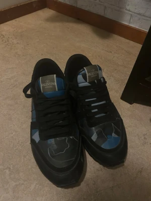 Valentino rockrunners  - Skor som är perfekt till sommaren