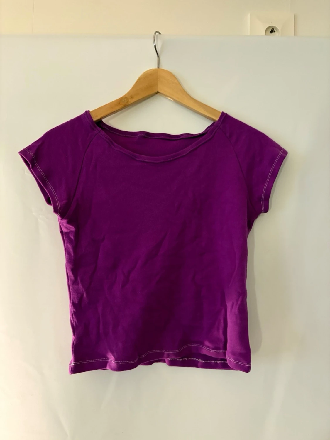 Fin lila kortärmad topp - 2
