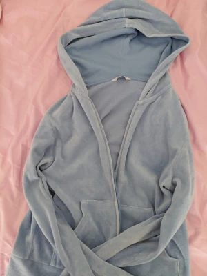 Kofta blå i storlek S - Fin kofta från Cubus i bra skick!✨️