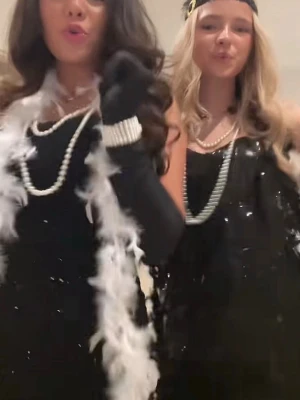 Gatsby klänning - Skitsnygg klänning som passar perfekt till gatsby tema. Skriv för mer bilder eller frågor💕💕