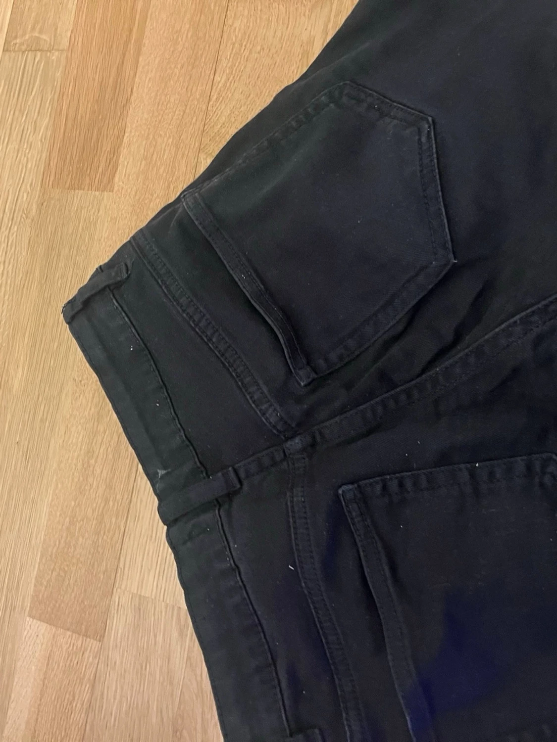 Svarta bootcut jeans från Lindex - 2