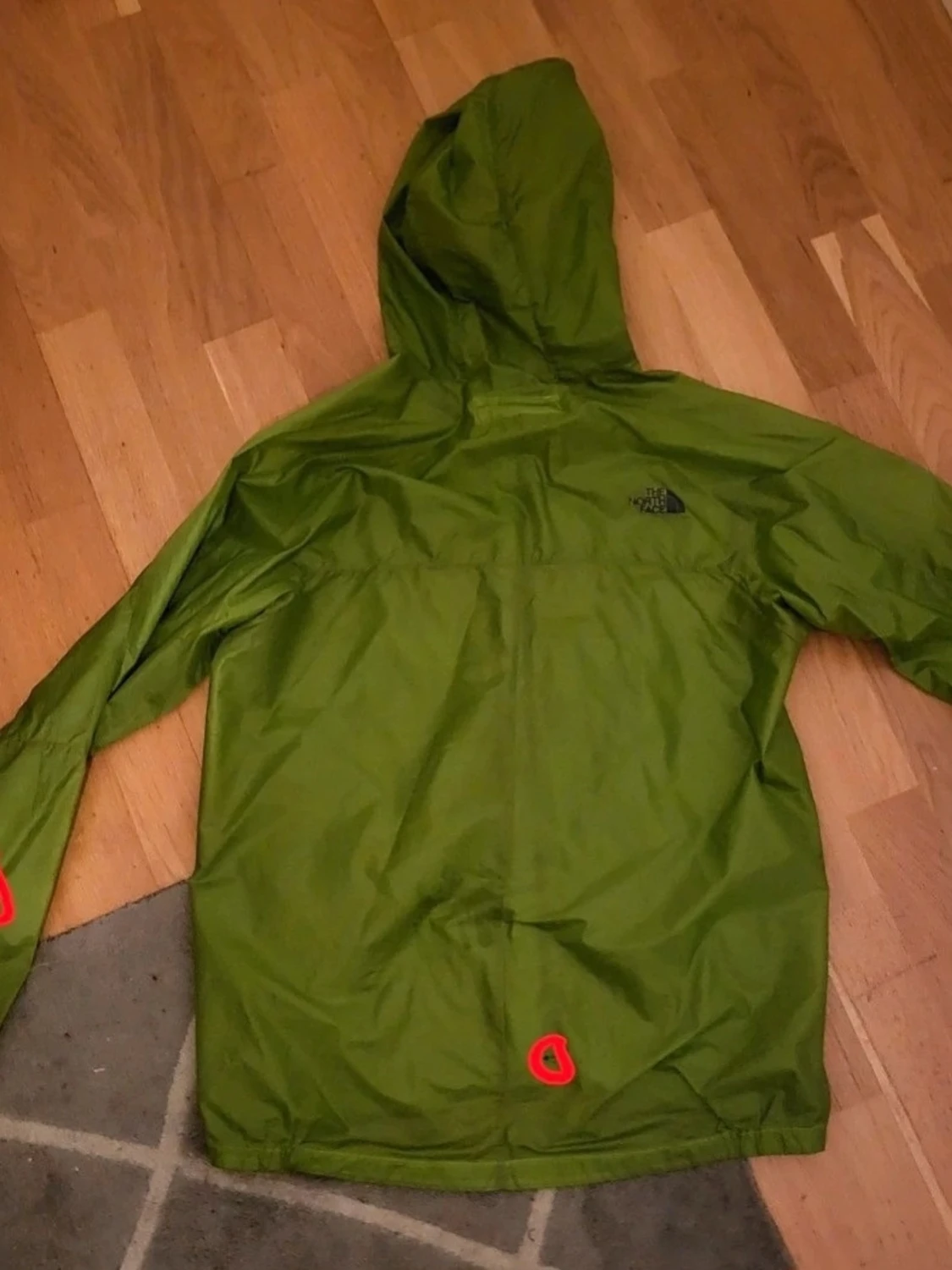 Grön vindjacka från The North Face - 1