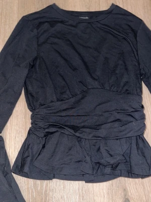 Tröja - Tröja från ginatricot i storlek S, svart💗