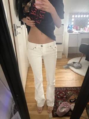 Vita bootcut true religion - Använt de 1 gång