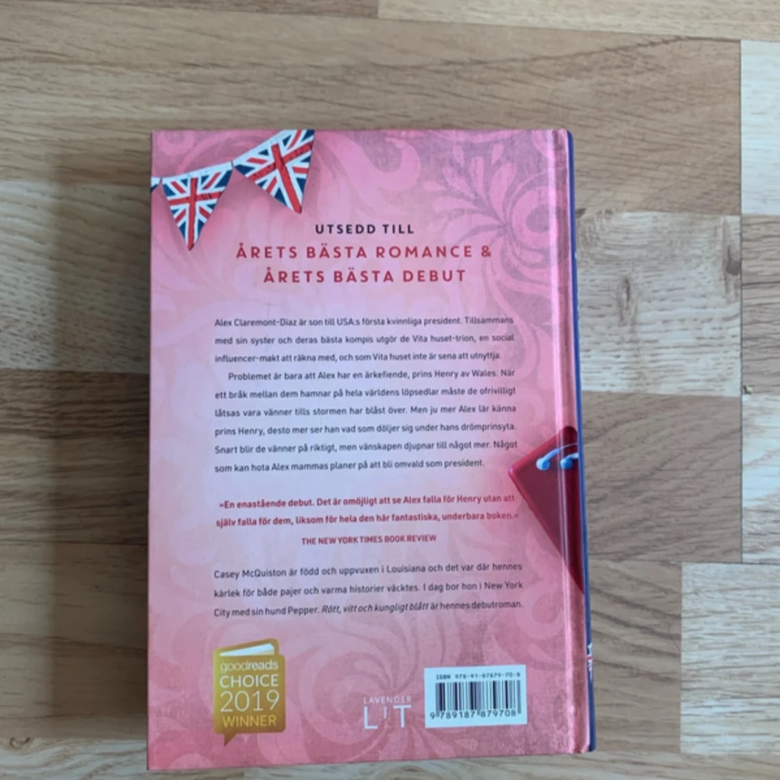 Rött, vitt & kungligt blått - 1