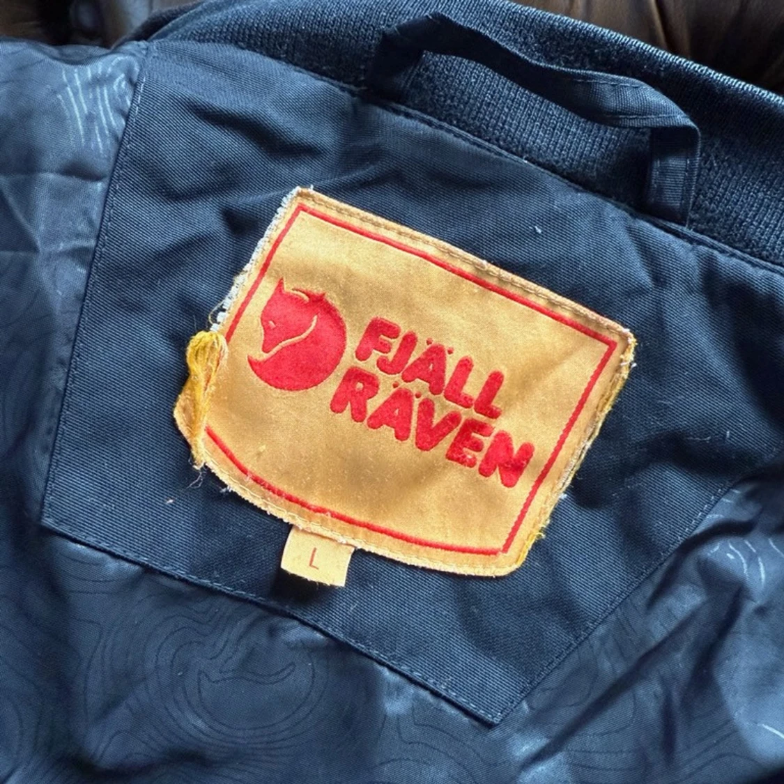 Svart parkajacka från Fjällräven - 2