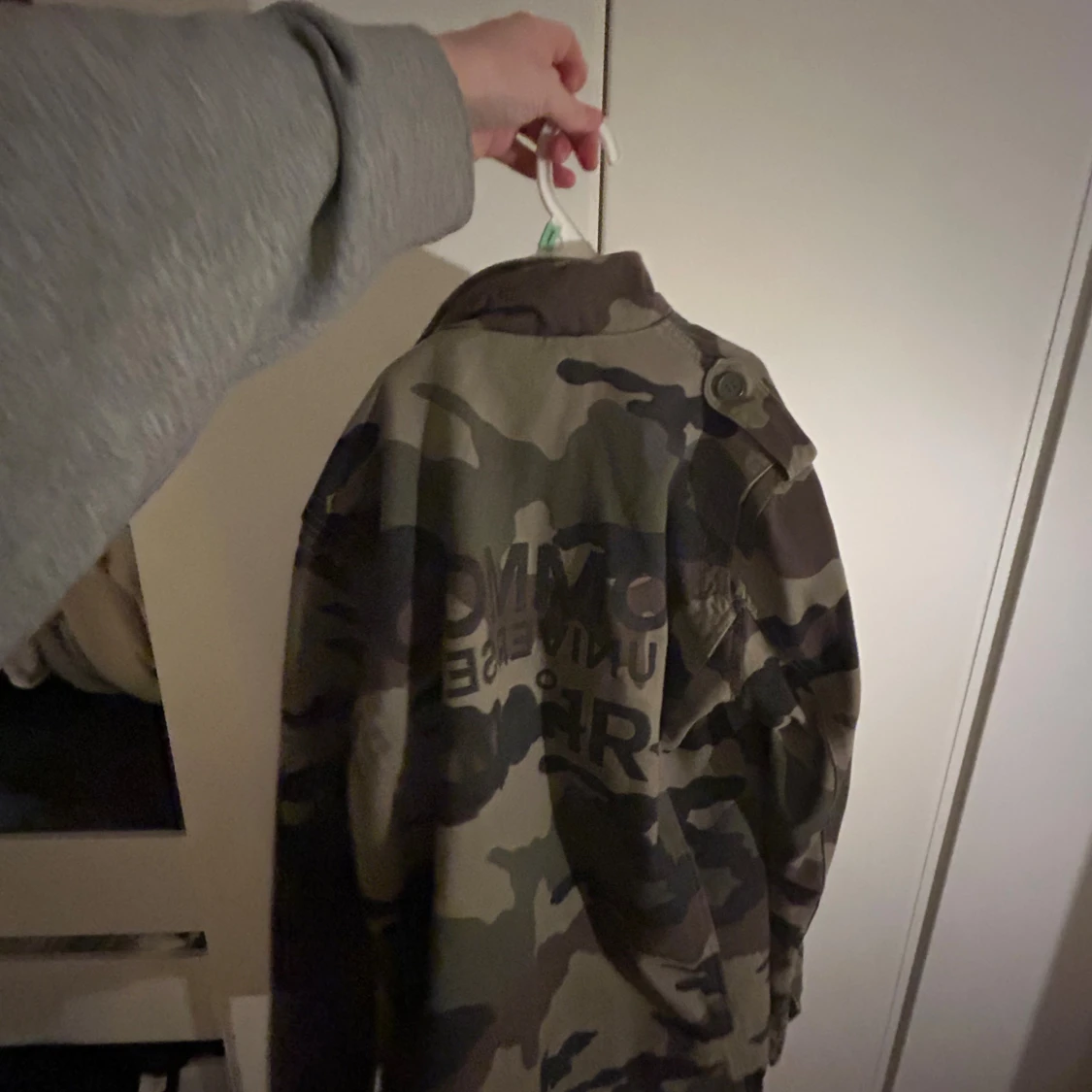 Camouflage overshirt från H&M - 1