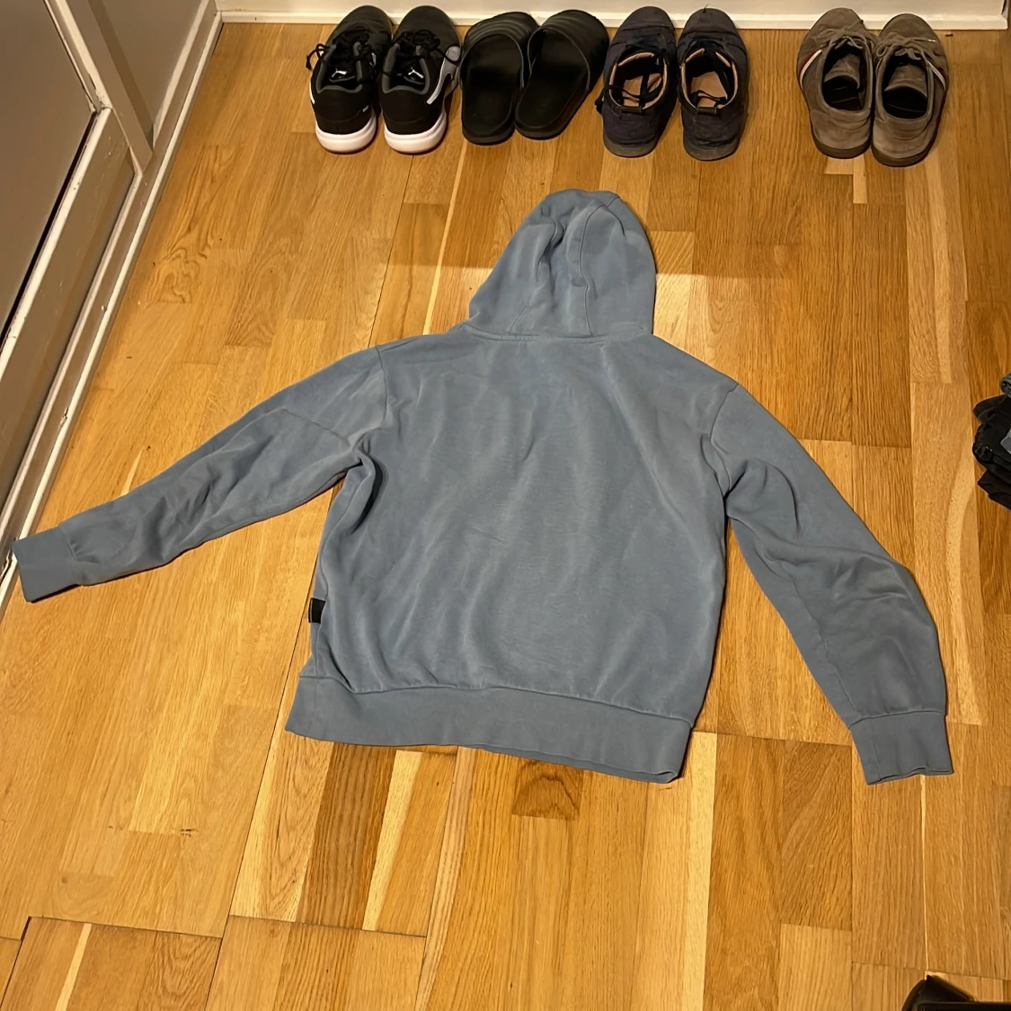 Blå HOODRICH hoodie - 1