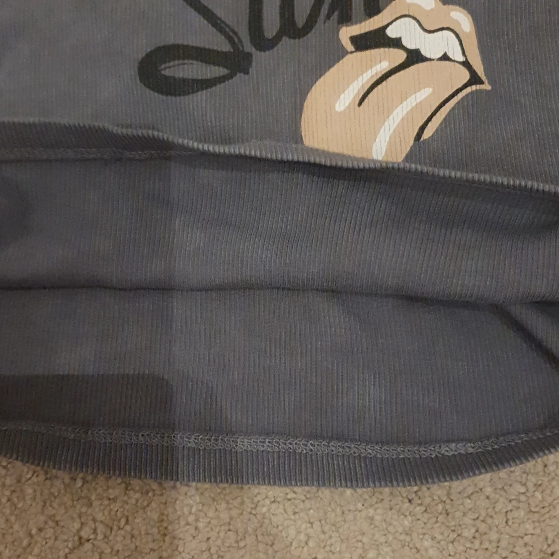 Rolling Stones ribbad linnetopp H&M - 2