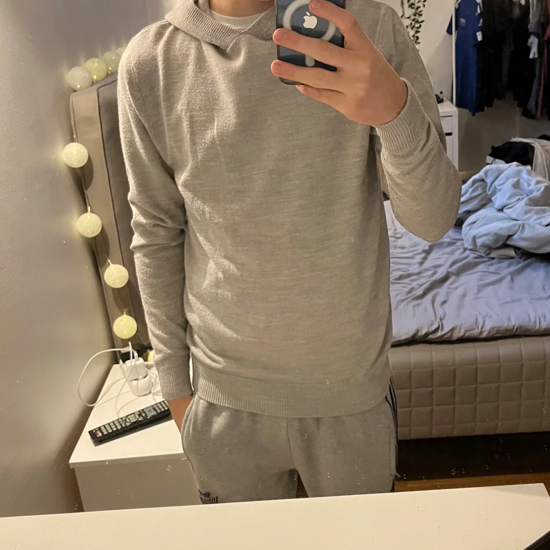 Grå hoodie från Brave Soul, storlek S