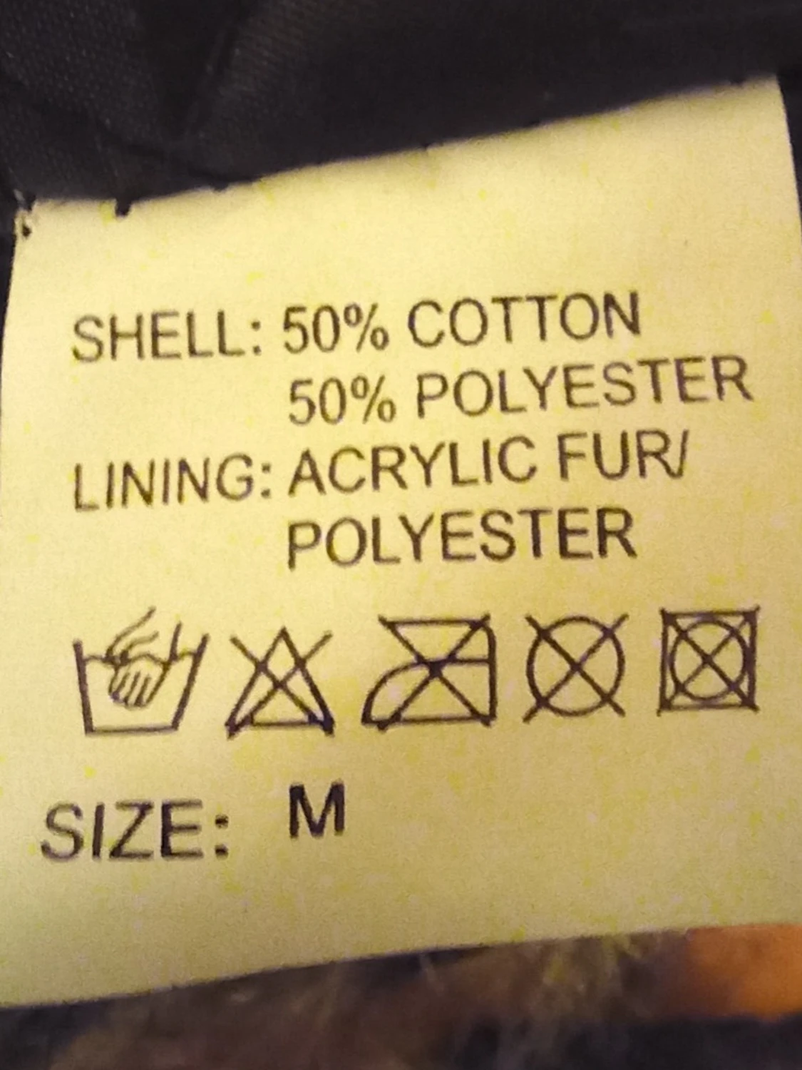 Rutig pälsmössa från Handskkompaniet - Storlek M  - 5