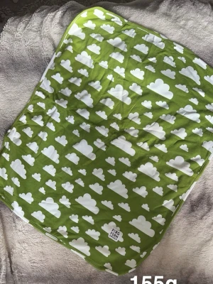 Färg & form barnfilt - Sparsamt använd.