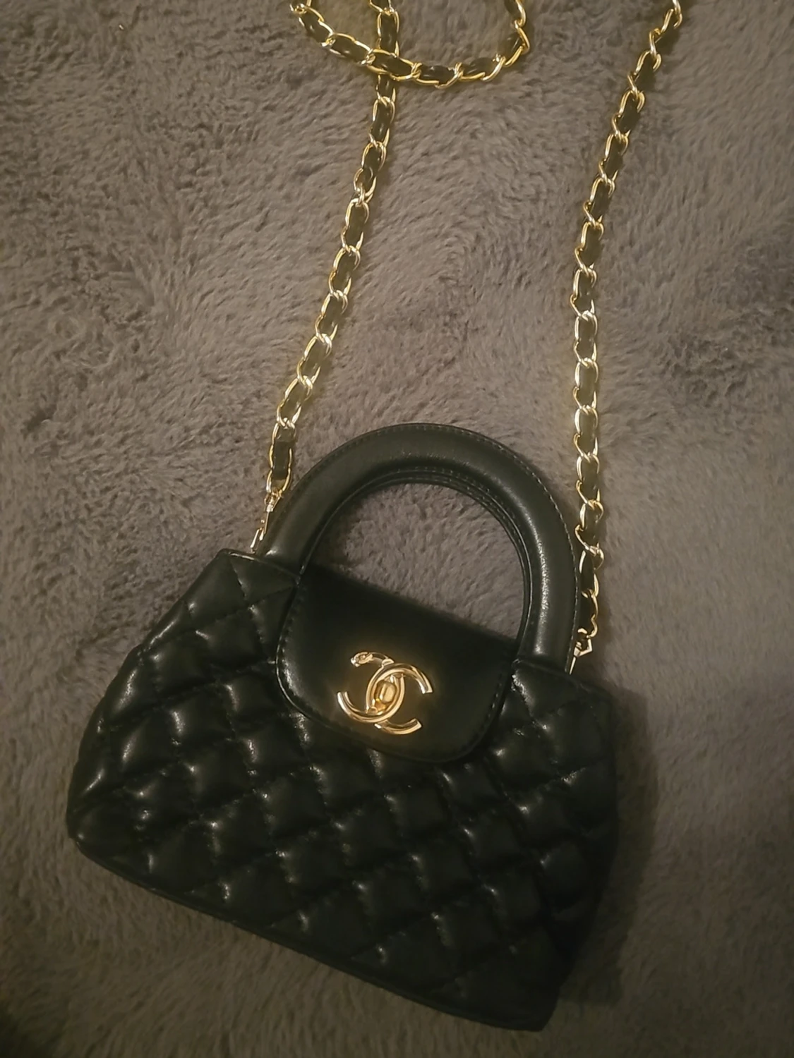 Svart quilted väska - 2