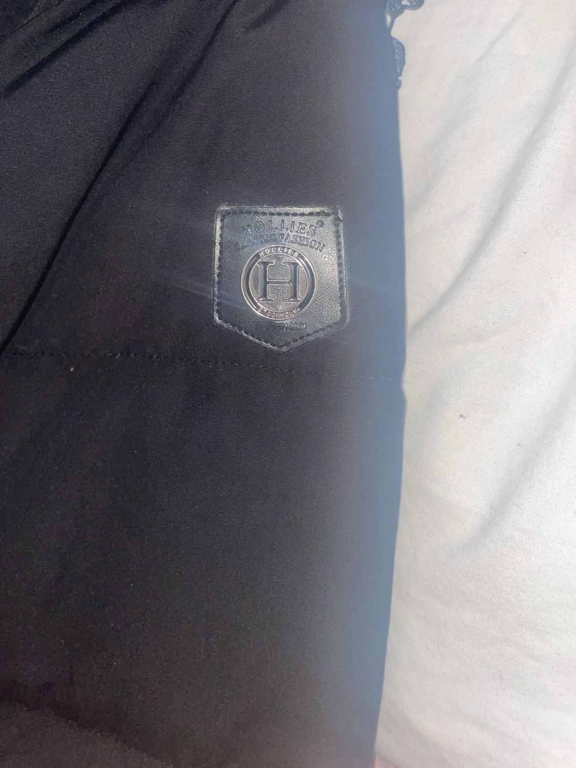 Svart lång dunjacka från Hollies - 1