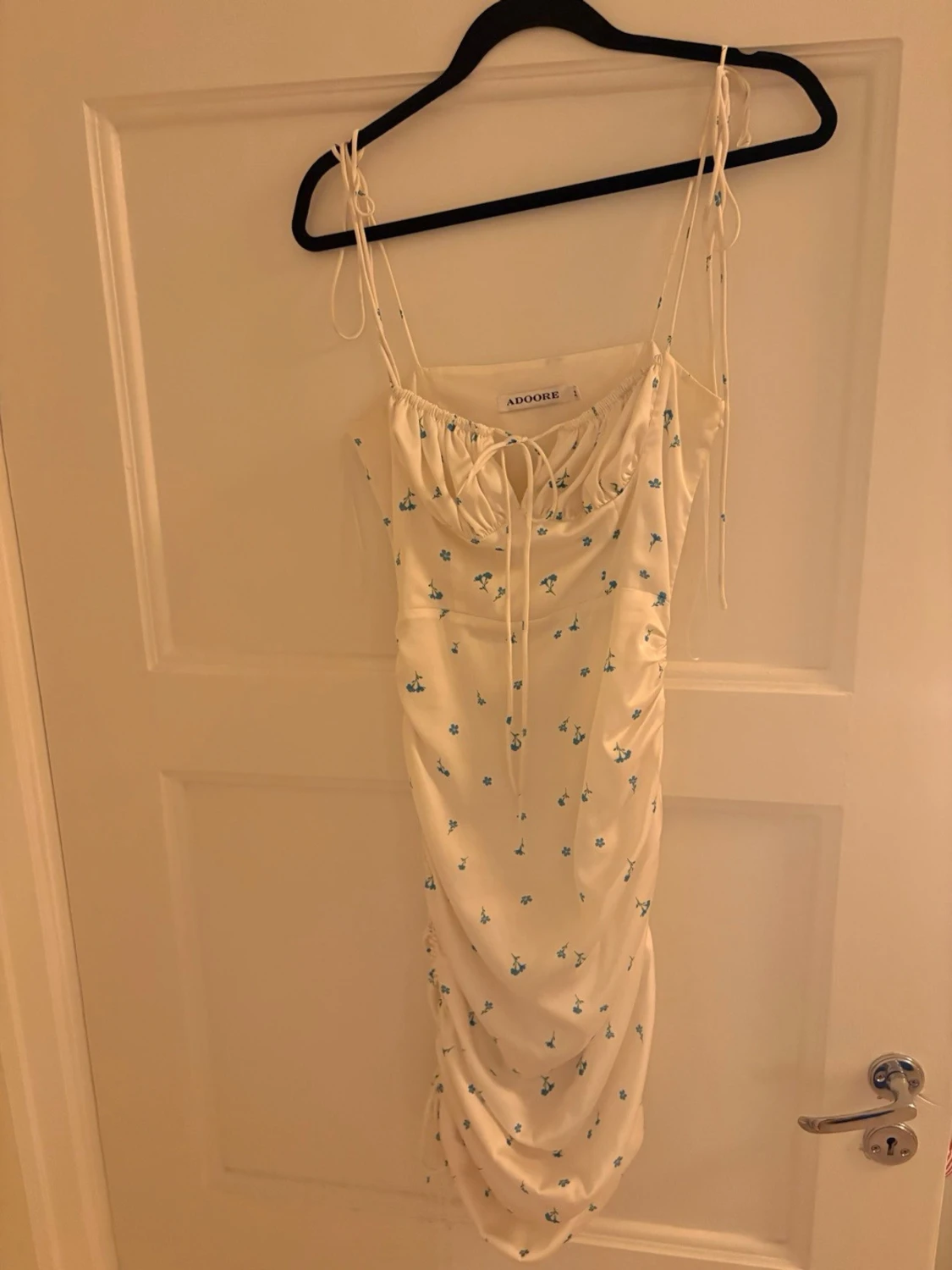 Vit blommig långklänning från Adoore, santorini - 1