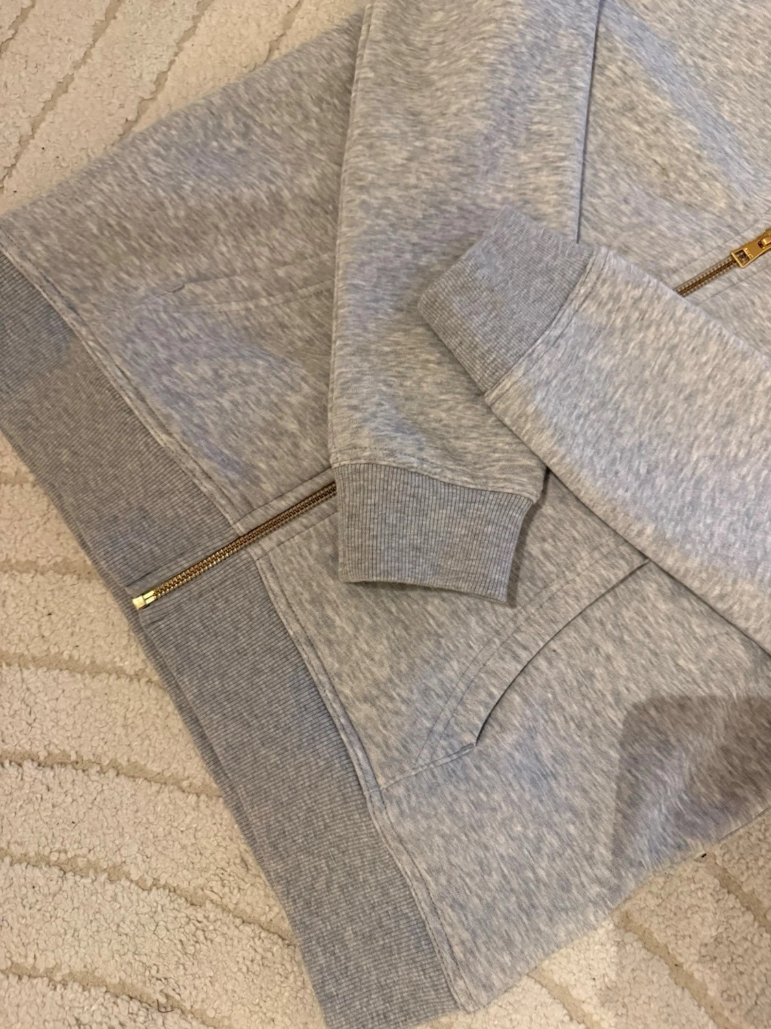 Grå zip hoodie från Gant - 4