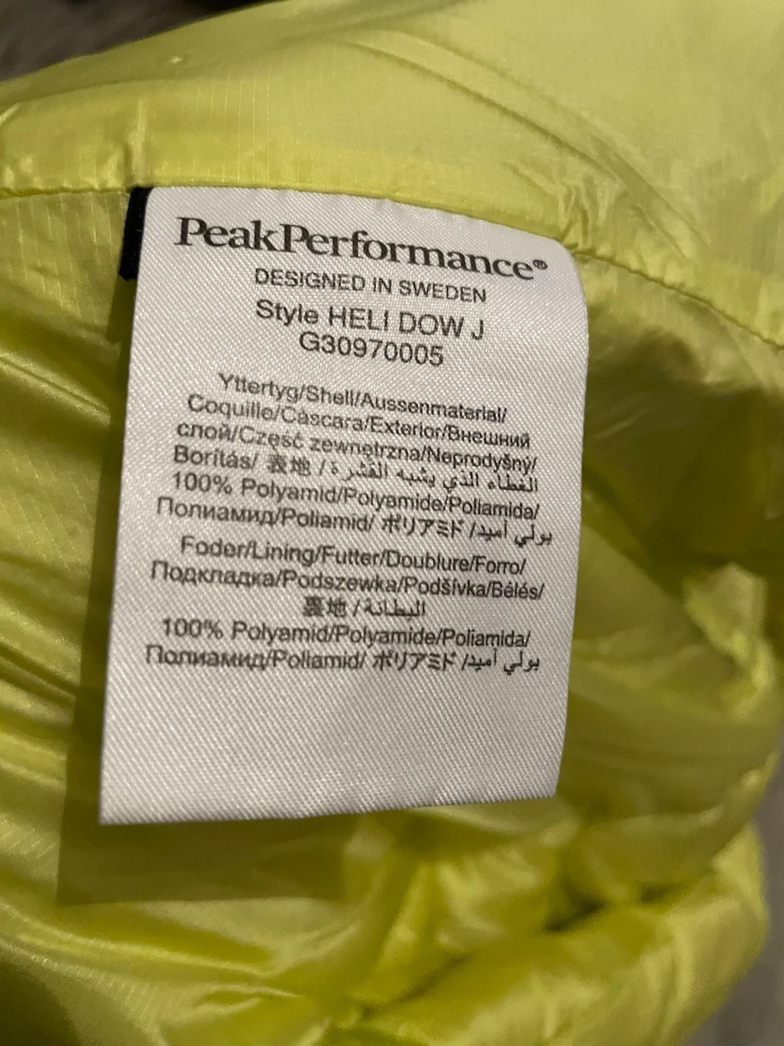 Gul dunjacka Peak Performance - 2