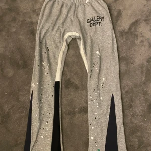 Gallery dept byxor  - Riktigt feta mjukisbyxor från gallery dept 
