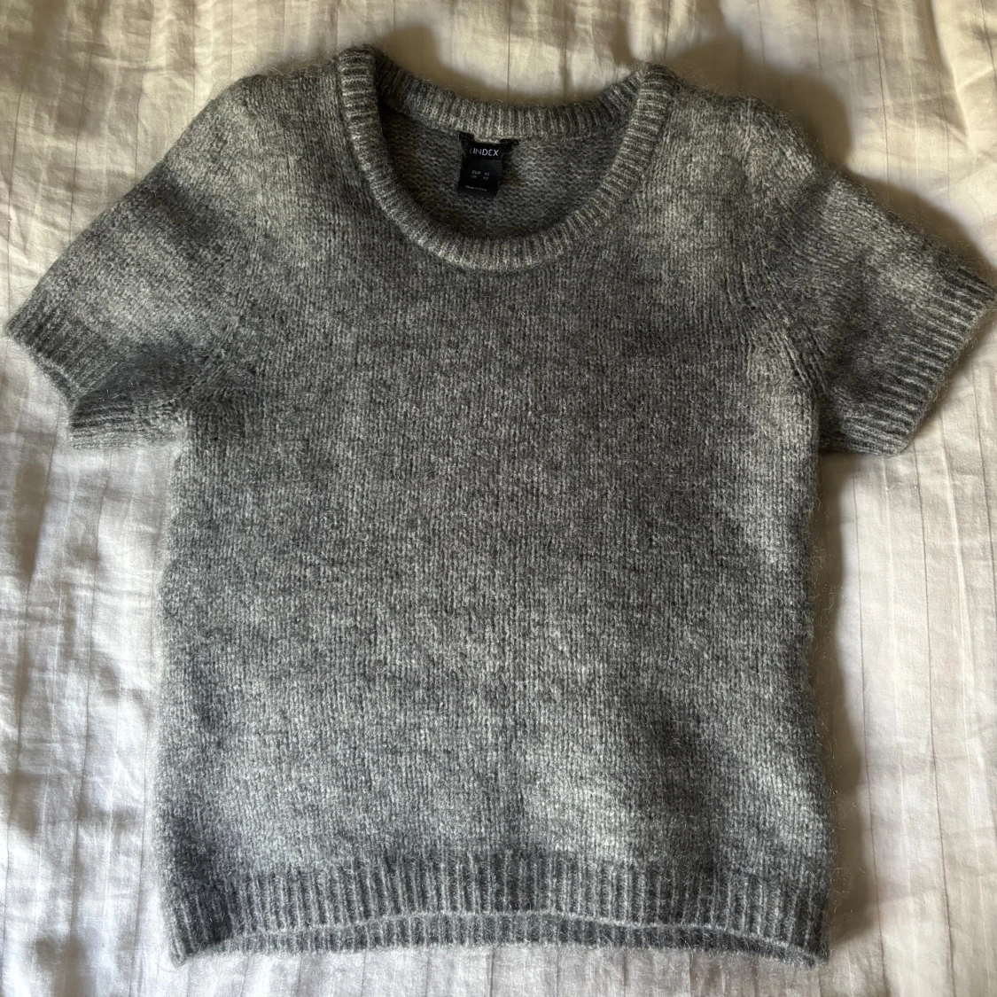 Grå stickad tröja från Lindex XS - 1