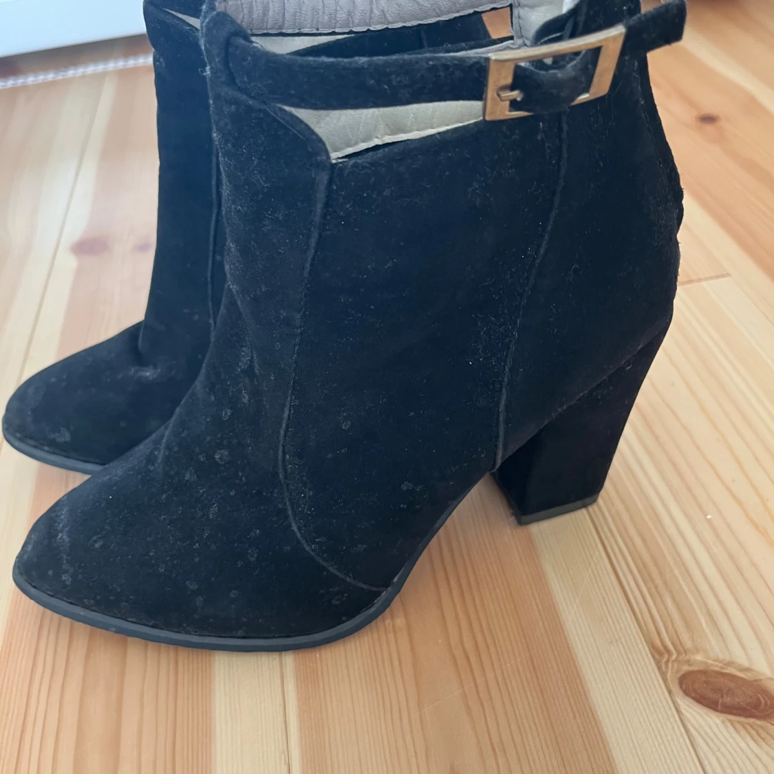 Svarta mocka boots med klack - 4