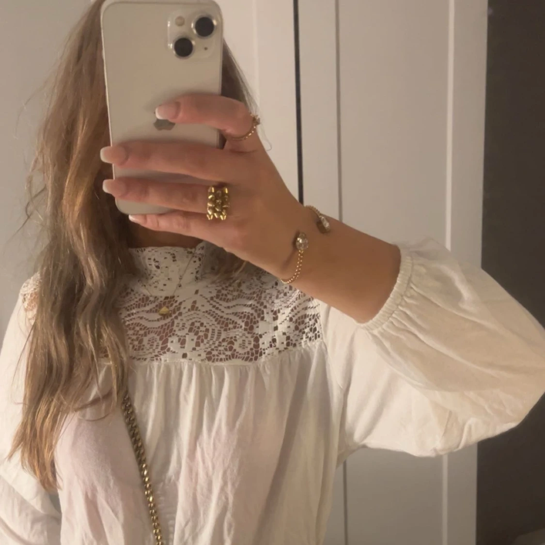 Vit blus med spets - 2